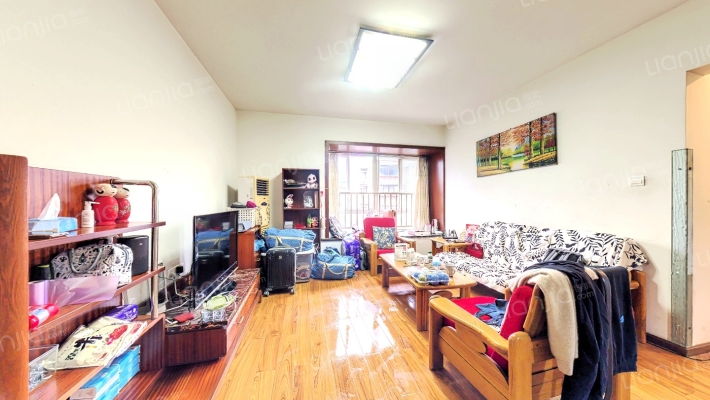 天盛商务中心二手房实景图