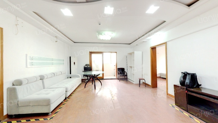 天海华庭二手房实景图