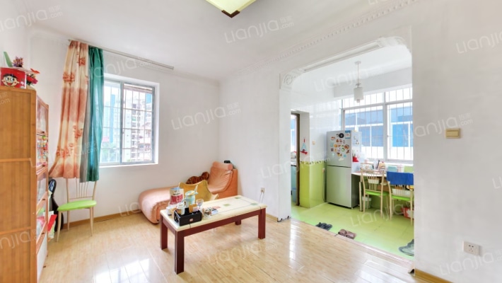 中国工商银行广西分行营业部思贤路绿塘里宿舍二手房实景图