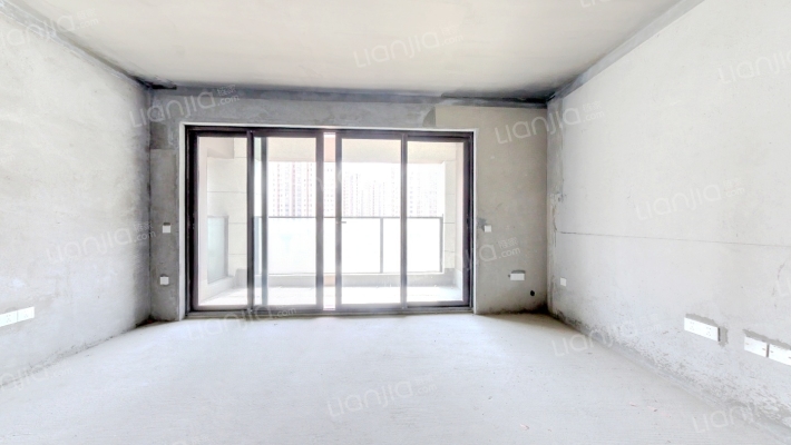 东湖国际二手房实景图