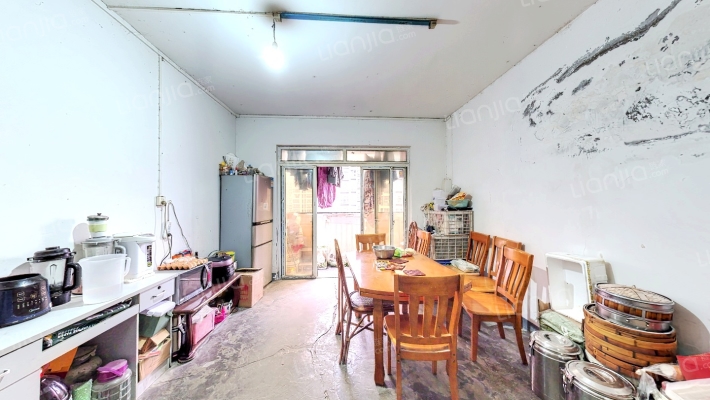 石龙小区二手房实景图