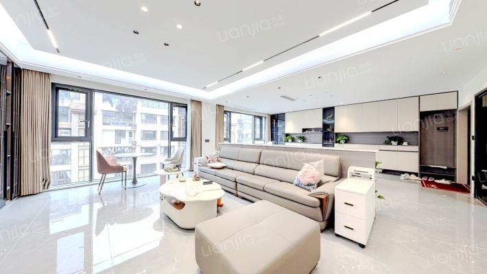 君雁皇家尊邸二手房实景图