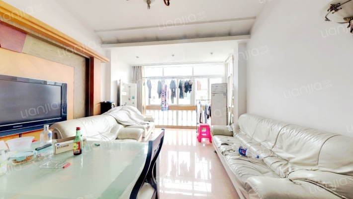 鸿泰佳园二手房实景图