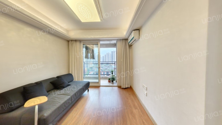 万科金色悦城四期二手房实景图