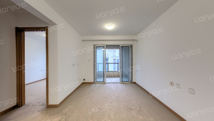 中南君悦府二手房实景图