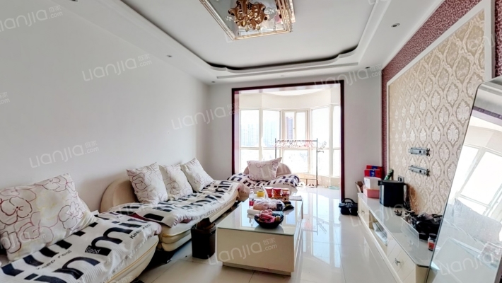 天鹅堡二手房实景图