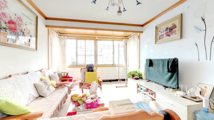 省建五公司二手房实景图