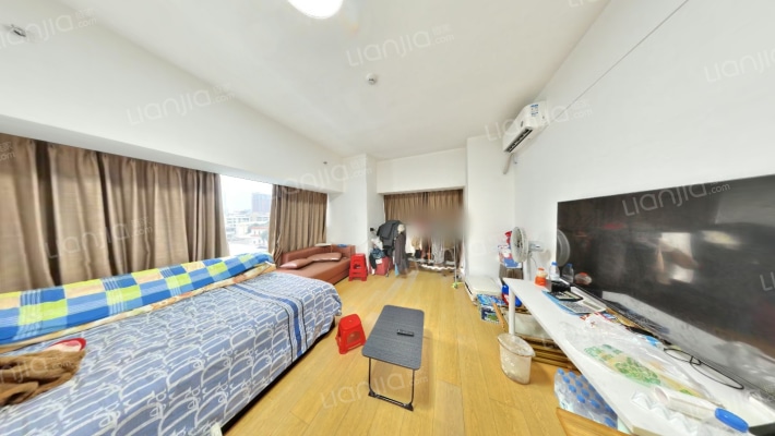 华润置地中心二手房实景图