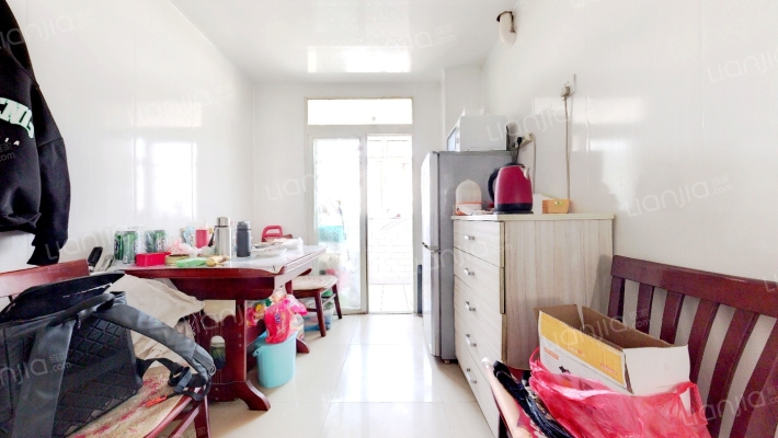 艳阳小区二手房实景图