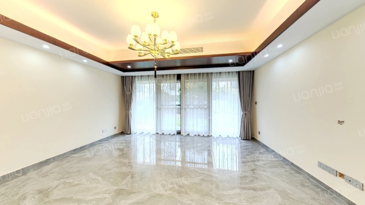 径山园二手房实景图