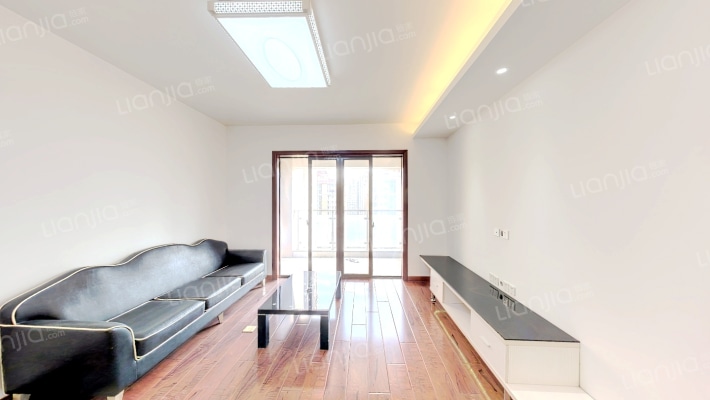 贵安新天地贵荣苑二手房实景图