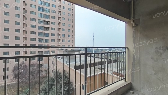 佳田西湖岸2期二手房实景图
