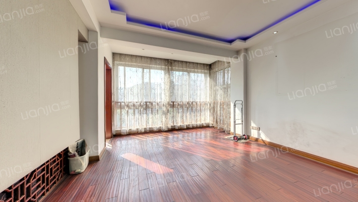 隆泰园二手房实景图