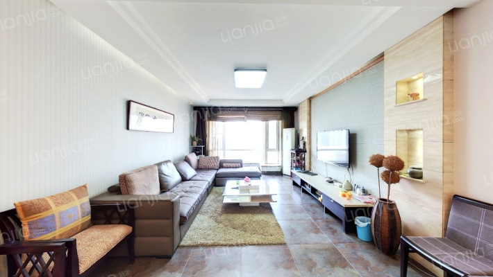 世纪情缘二手房实景图