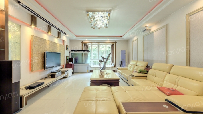 雍城华庭二手房实景图