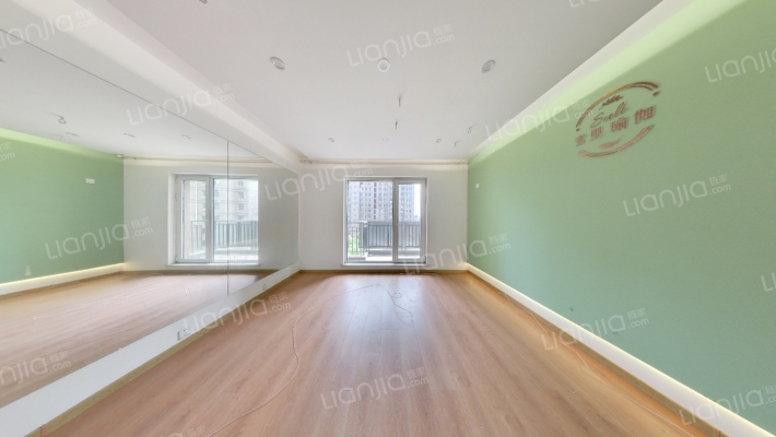 德泰岭秀逸城B区二手房实景图