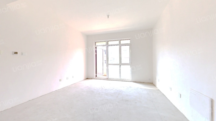 天一镜台山一期香颂二手房实景图