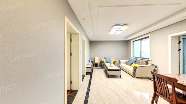 新北新村二手房实景图