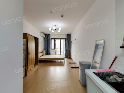 整租·龙光·君御华府 1室1厅 东南