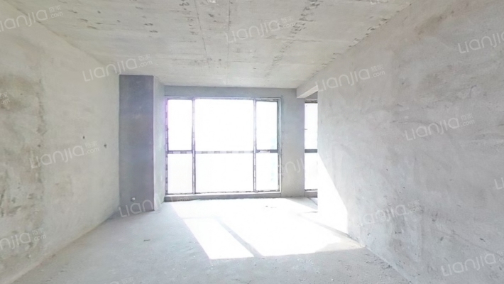 德源翡翠滨江二手房实景图