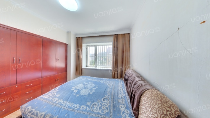 秀月风景二手房实景图