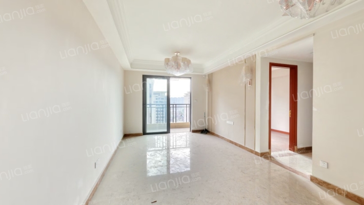 恒大健康城二期A区二手房实景图