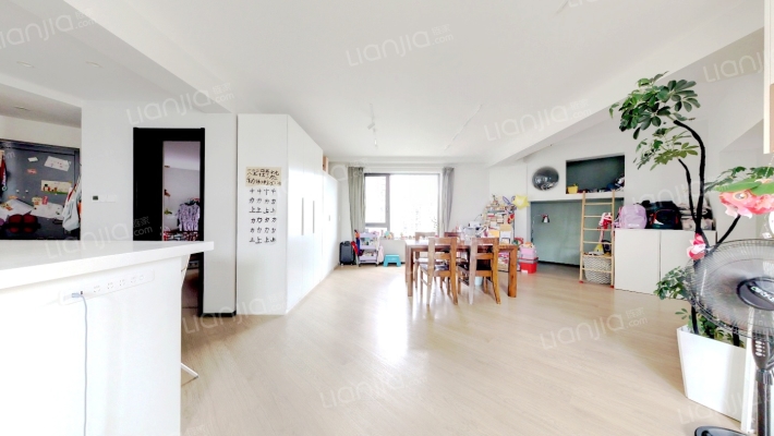 永新花苑二手房实景图