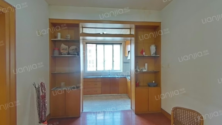 金报公寓二手房实景图