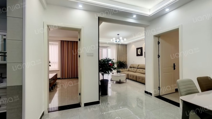 馨莲茗苑二手房实景图