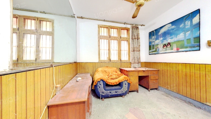 宾馆院二手房实景图