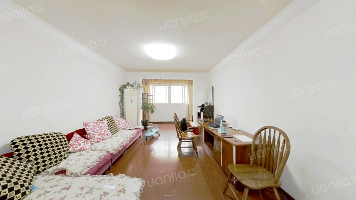 跃龙小苑二手房实景图