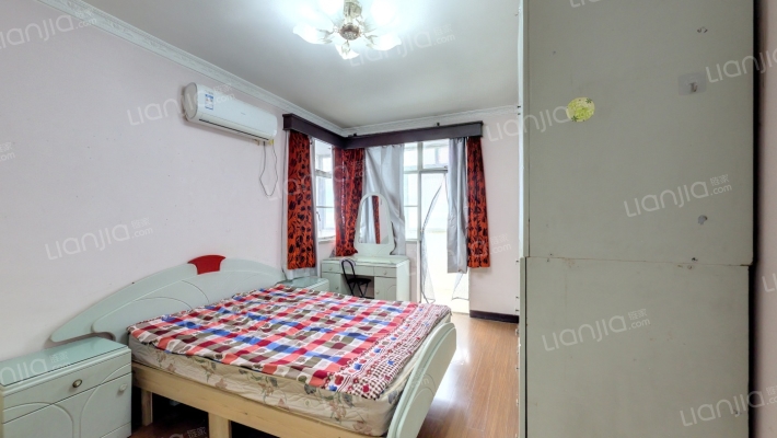 康健路1号二手房实景图