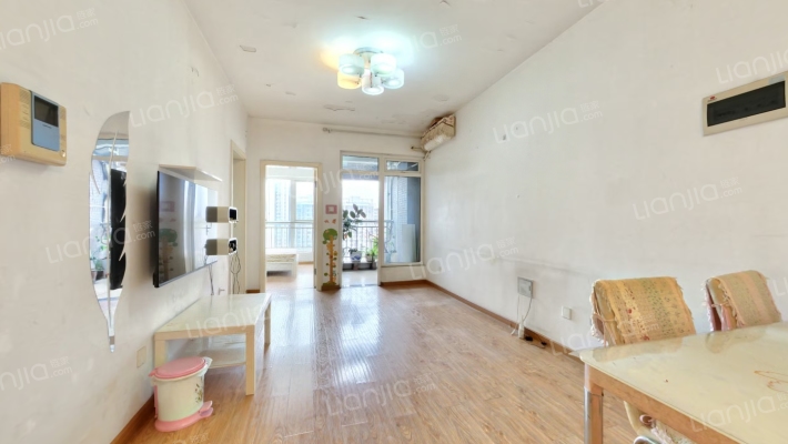 锦江城市花园3期二手房实景图