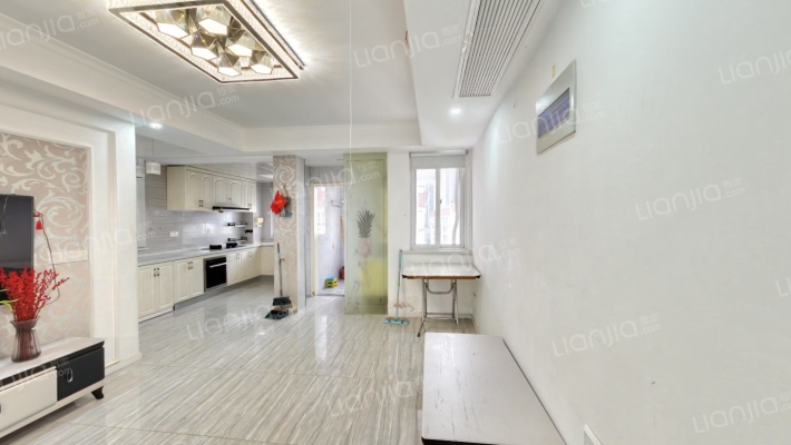 成山公寓二手房实景图