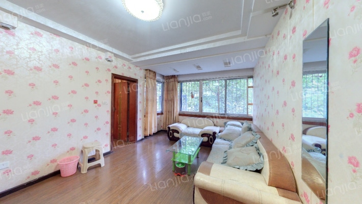 新添大道南段243号二手房实景图