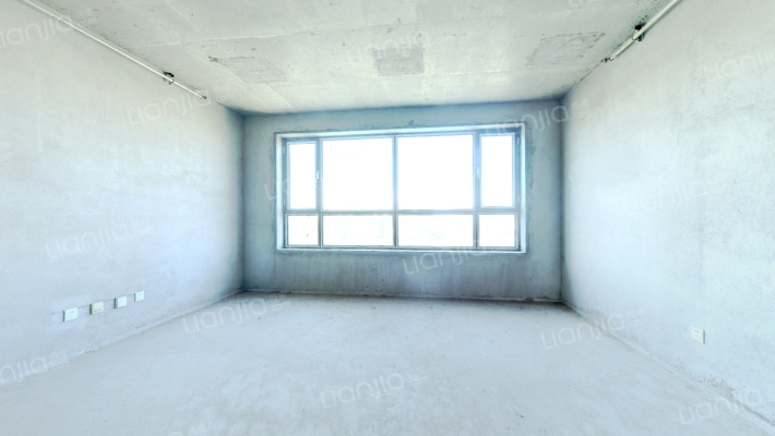 龍湾雅苑二手房实景图