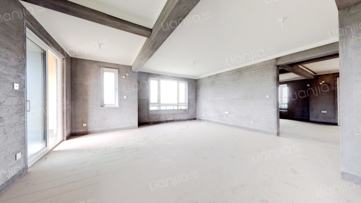 卧龙银湖湾二手房实景图