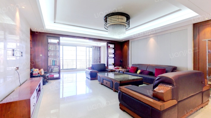 翡翠湾二手房实景图