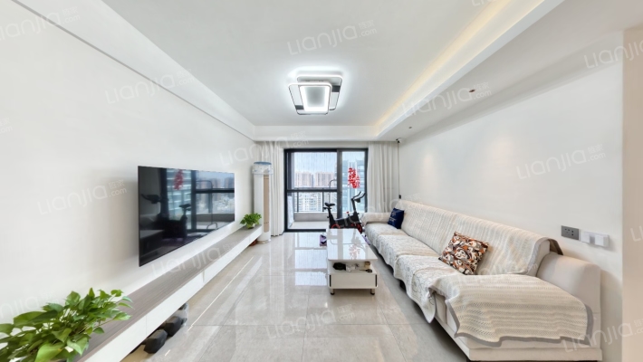 美的·东樾湾二手房实景图