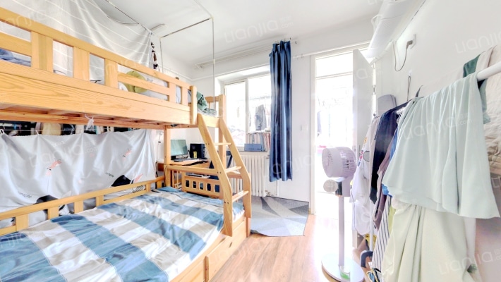 经五路320号二手房实景图