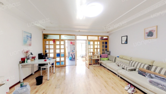 艺苑东街二手房实景图