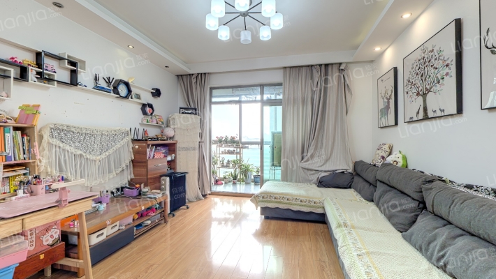 新世界常青南园二手房实景图