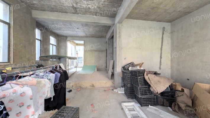 江南2号二手房实景图