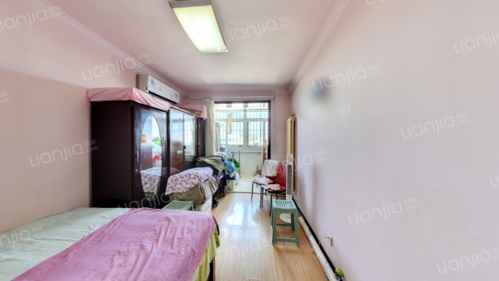 银泰公寓二手房实景图