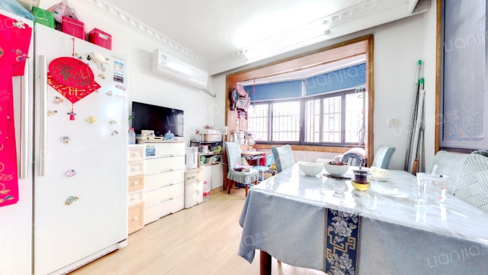 泉灵小区二手房实景图