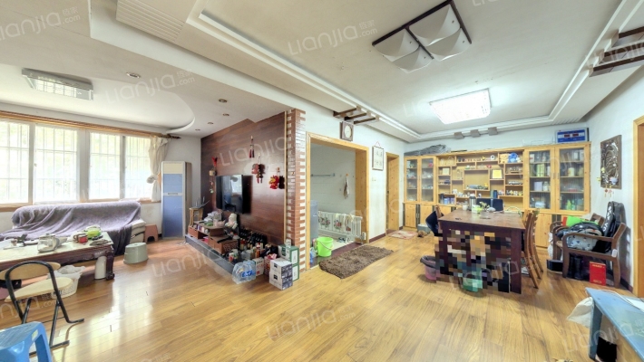 翡翠园一村二手房实景图