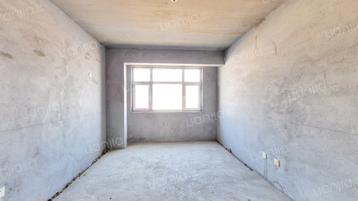 众泰宜居二手房实景图