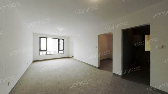 高铁新干线全朝阳三居室，可贷款。。。。。。。。。。-客厅