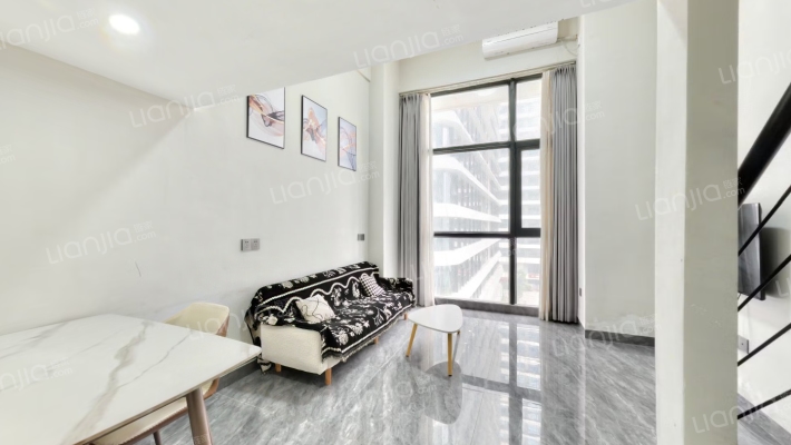 众邦MOHO国际二手房实景图