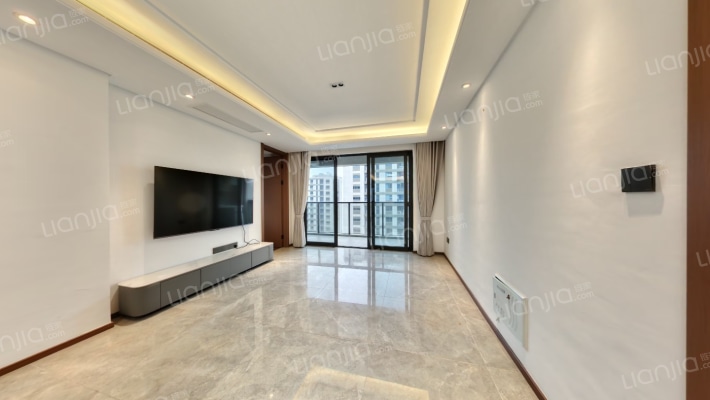 吟彩芳菲之城二手房实景图